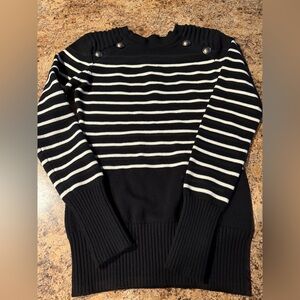 Patty Boutik military sweater